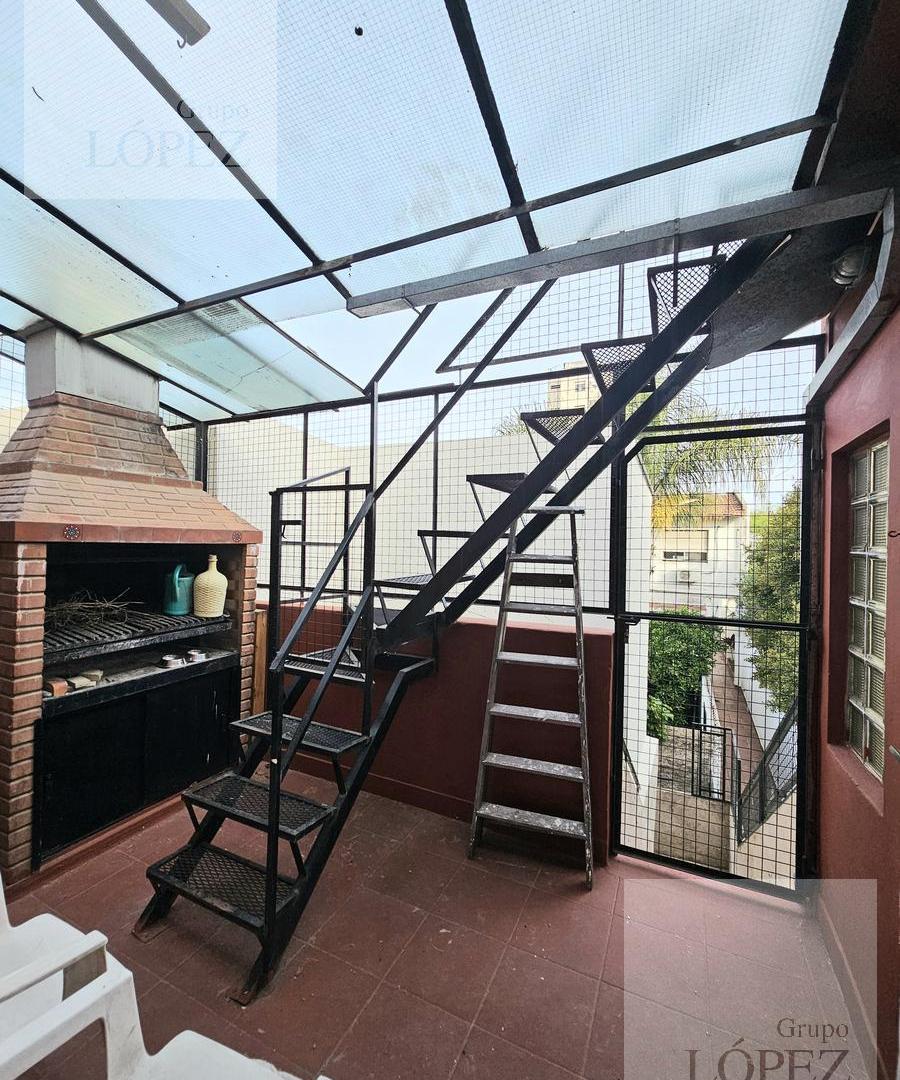Alquiler PH Amoblado de 3 Ambientes en Florida - Con Patio, Parrilla y Terraza