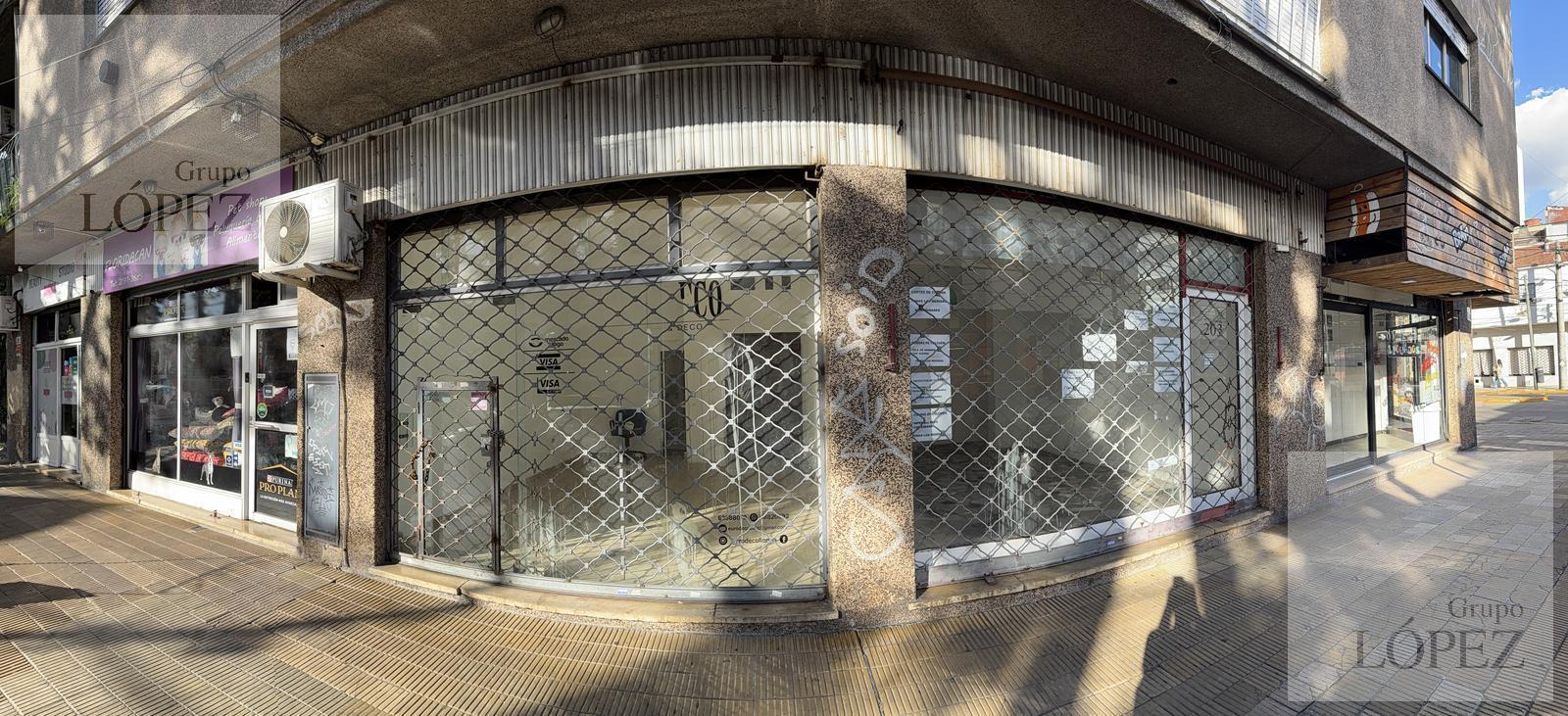 Foto de Venta Local Comercial en Florida con Frente a la Calle, imagen 2