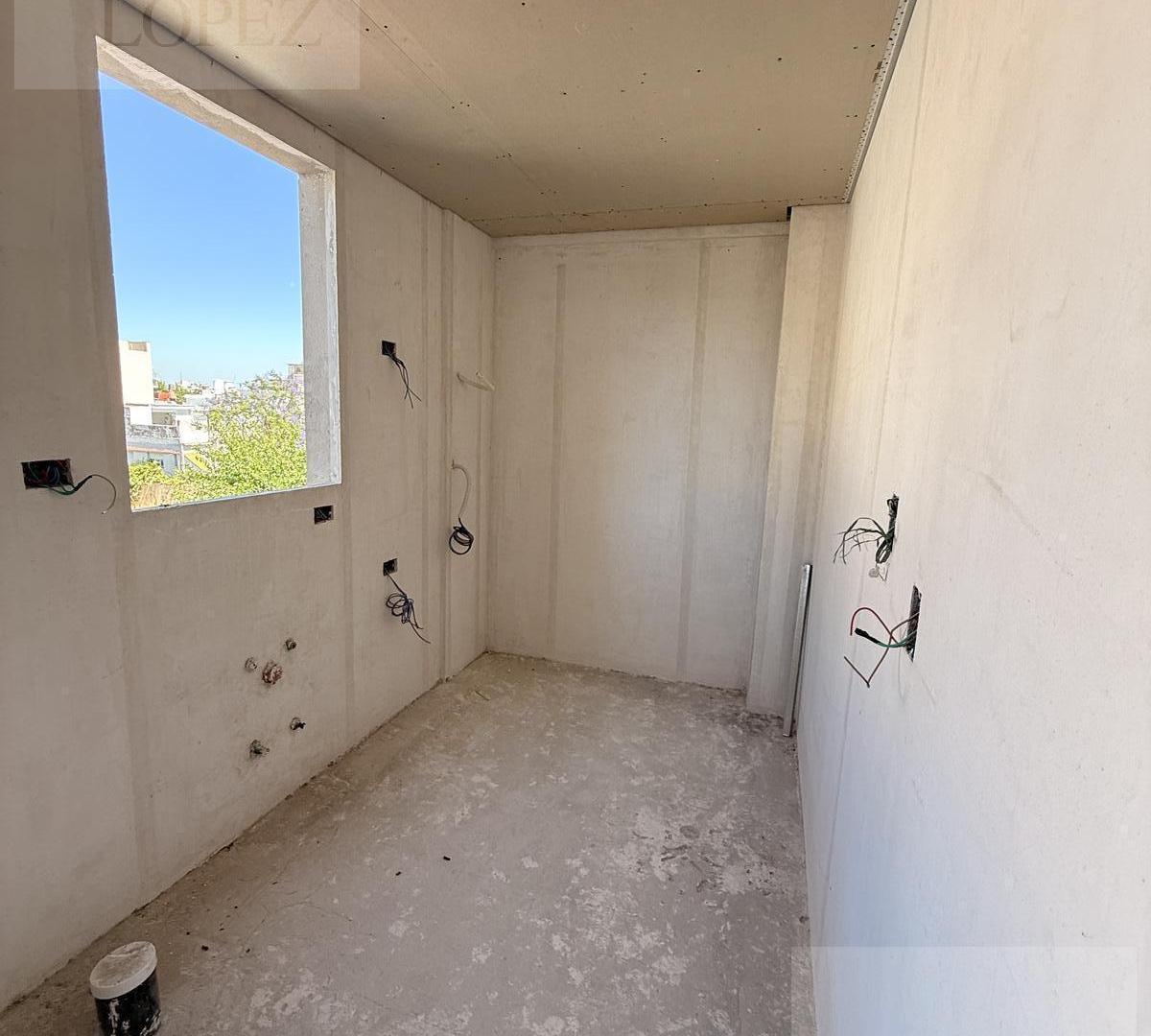 Venta Departamento de 2 Ambientes en Agronomia - En Construcción