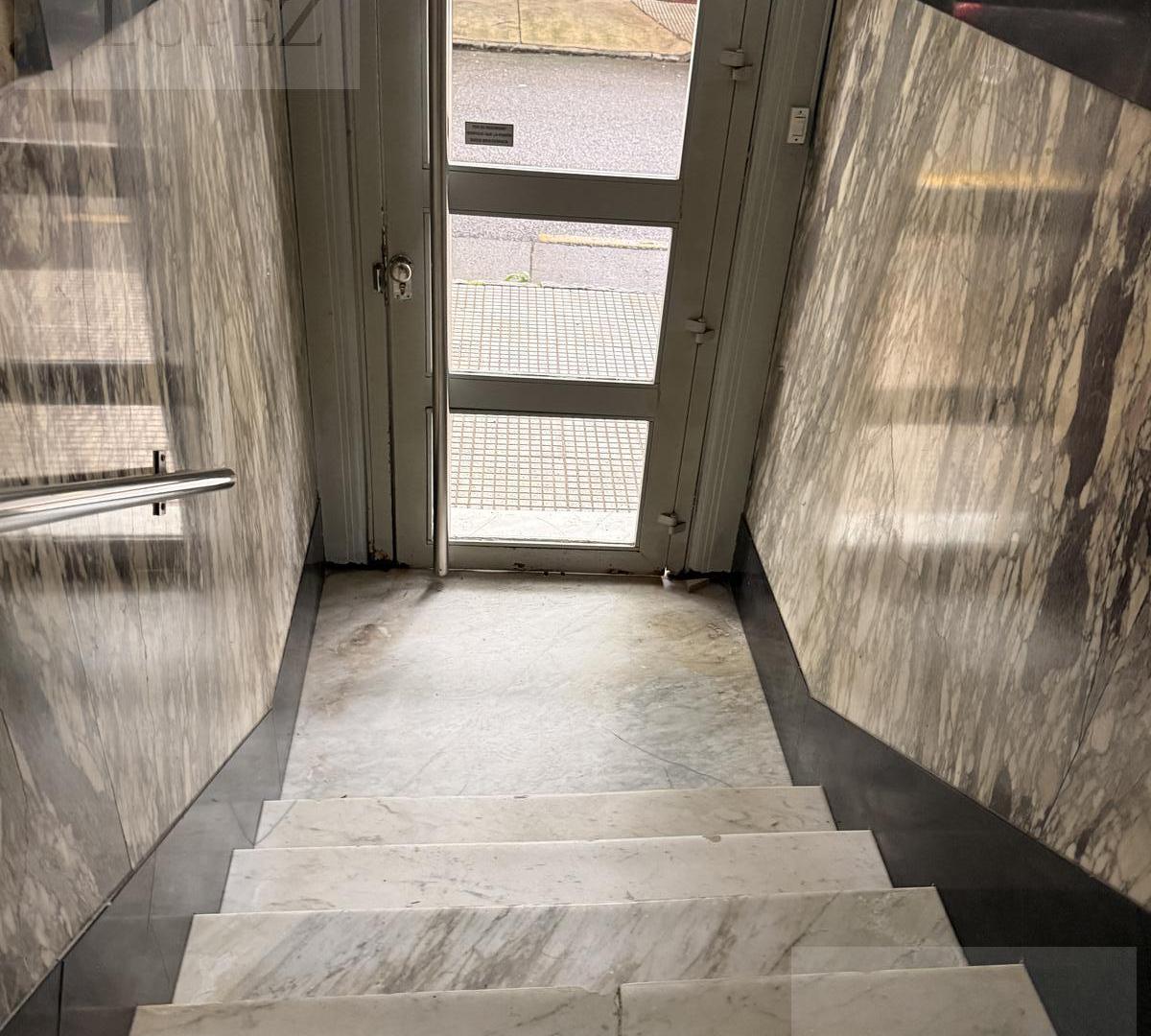 Foto de Venta Departamento 2 ambientes en CABA con 3 balcones al frente - Muy, imagen 5
