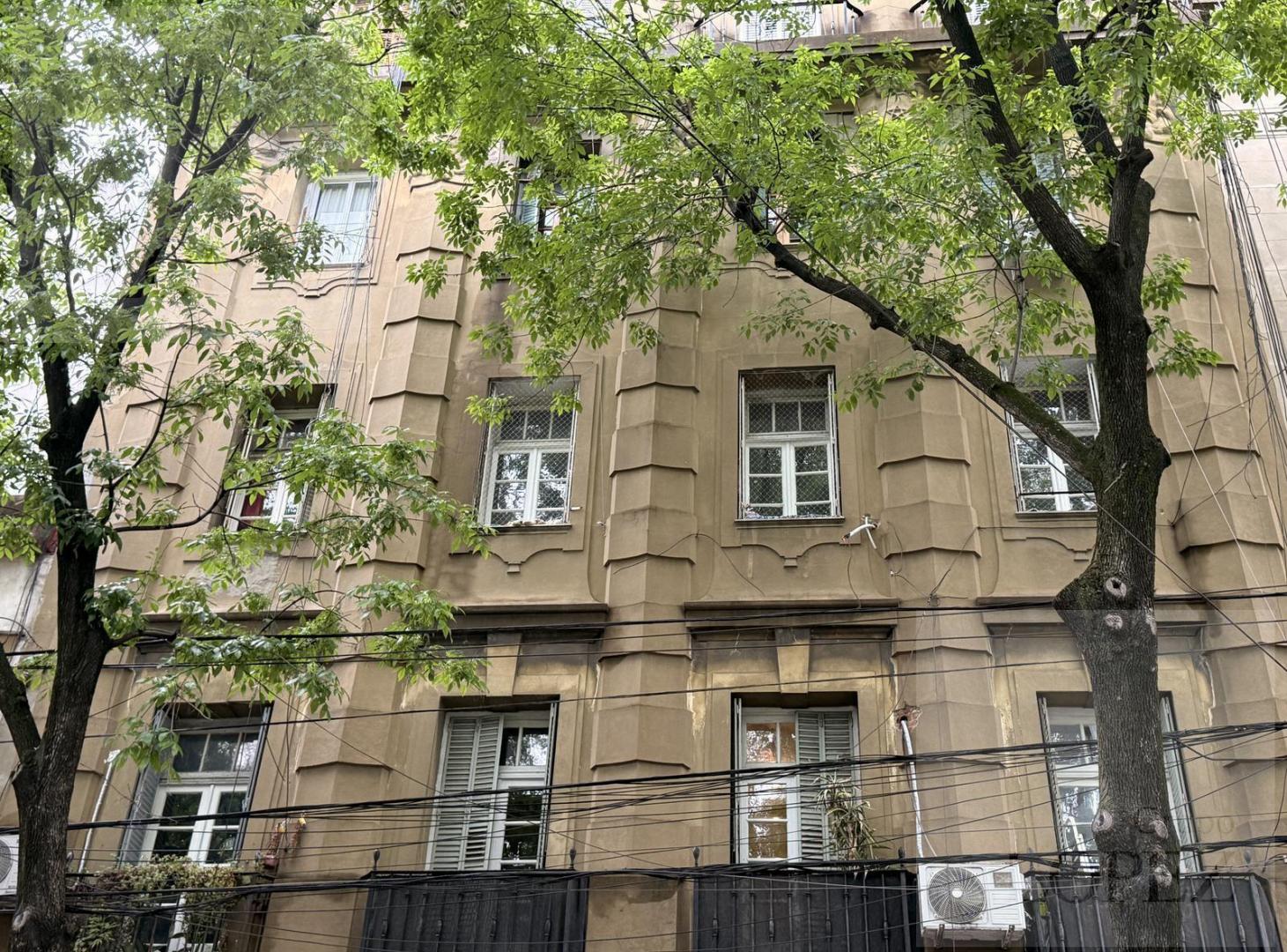Venta Departamento 2 ambientes en CABA con 3 balcones al frente - Muy luminoso!