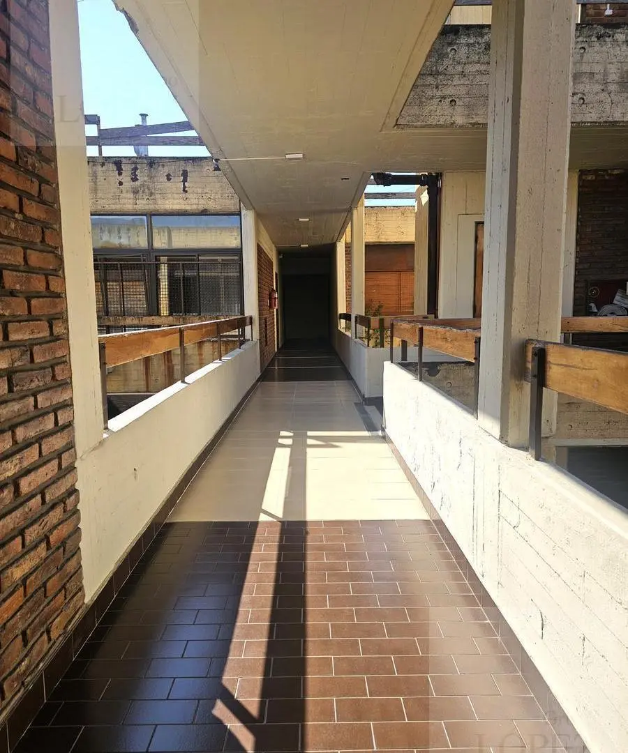 Venta Departamento en Olivos 2 Dormitorios mas escritorio o 3 dormitorio - Con Seguridad 2