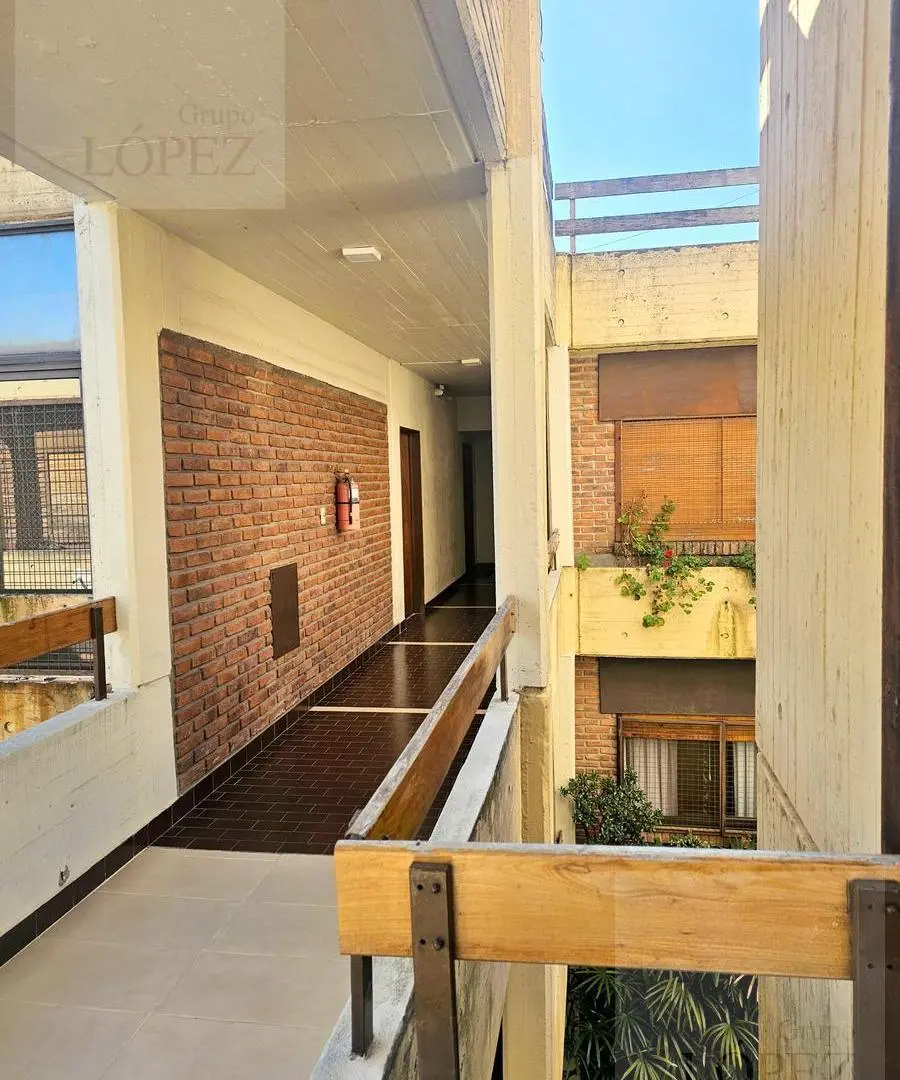 Venta Departamento en Olivos 2 Dormitorios mas escritorio o 3 dormitorio - Con Seguridad 4