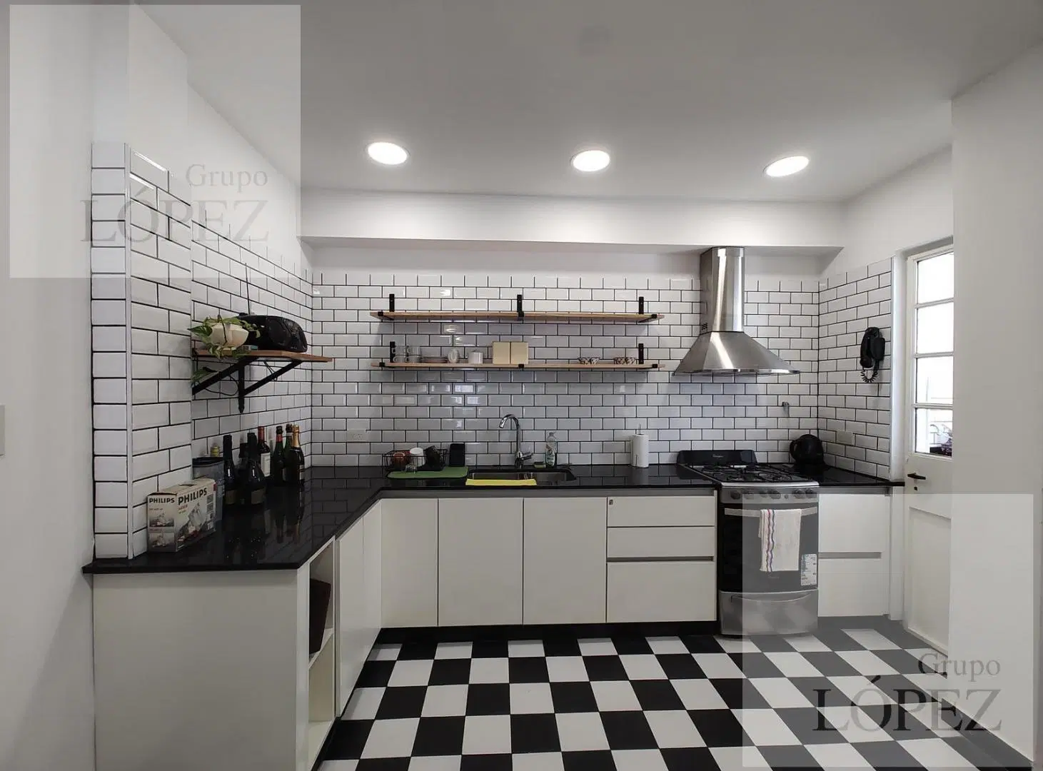 Departamento  Alquiler Temporario 3 ambientes - Olivos c/ Balcón 5