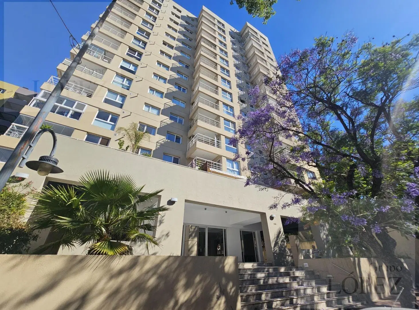 Alquiler Departamento de 2 ambientes en Vte López - Dormitorio en Suite, balcón, cochera y amenities 4