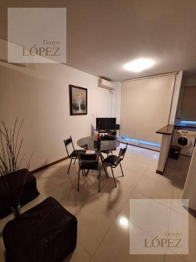 Alquiler temporario Departamento 1 ambiente en Villa Urquiza - con balcón