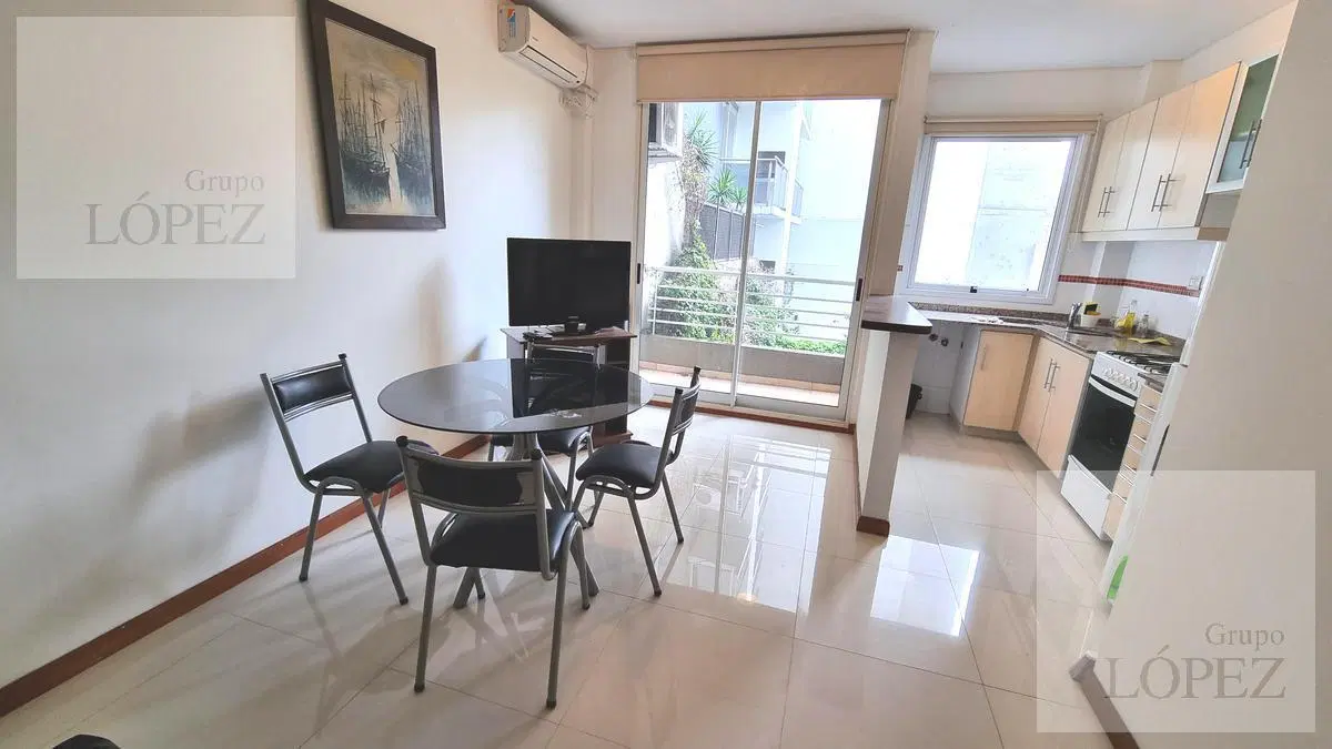 Alquiler temporario Departamento 1 ambiente en Villa Urquiza - con balcón 5