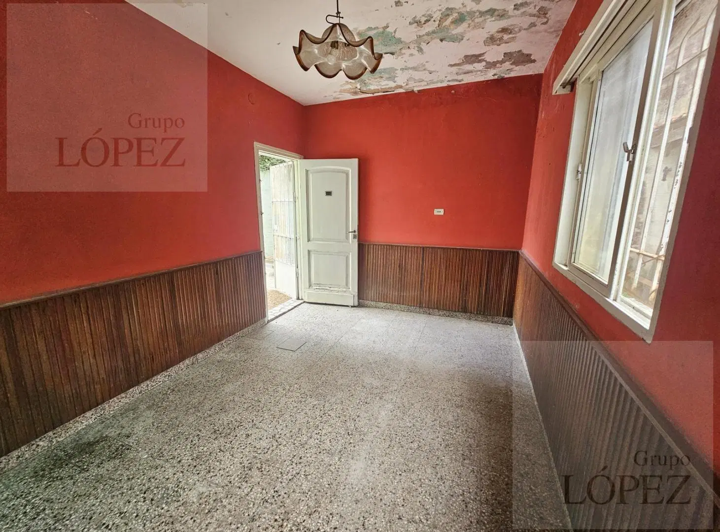 Venta Casa - Villa Martelli 3 Dormitorios, Jardín, Apto Crédito, Vivienda o uso comercial 2
