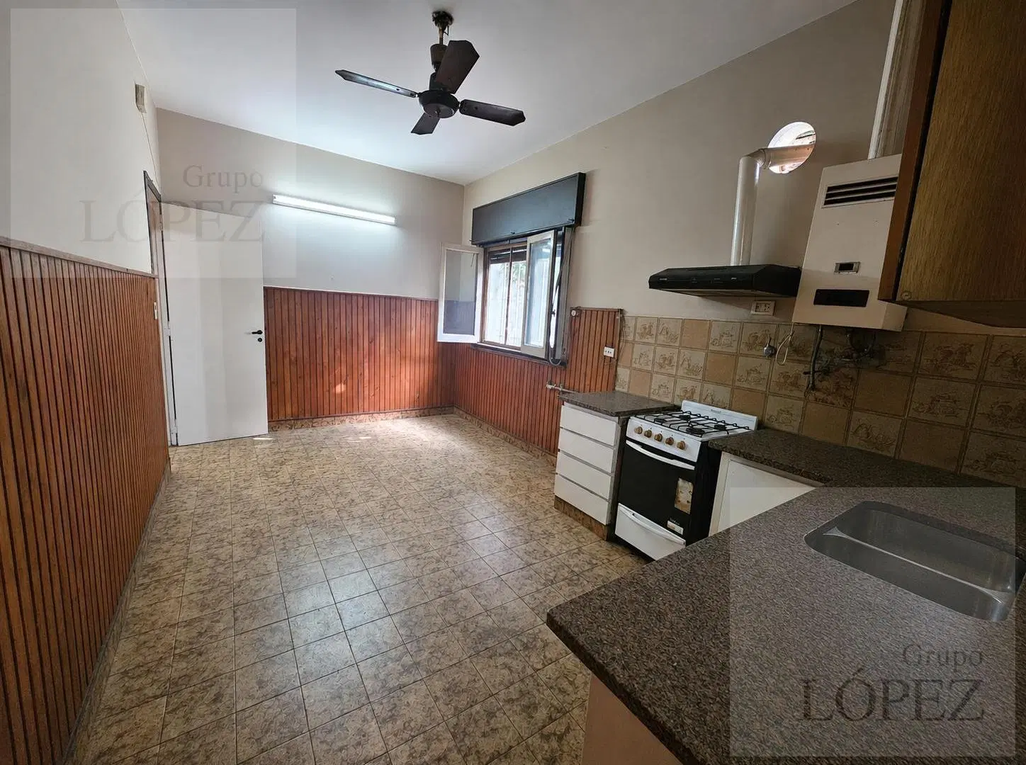 Venta Casa - Villa Martelli 3 Dormitorios, Jardín, Apto Crédito, Vivienda o uso comercial 5