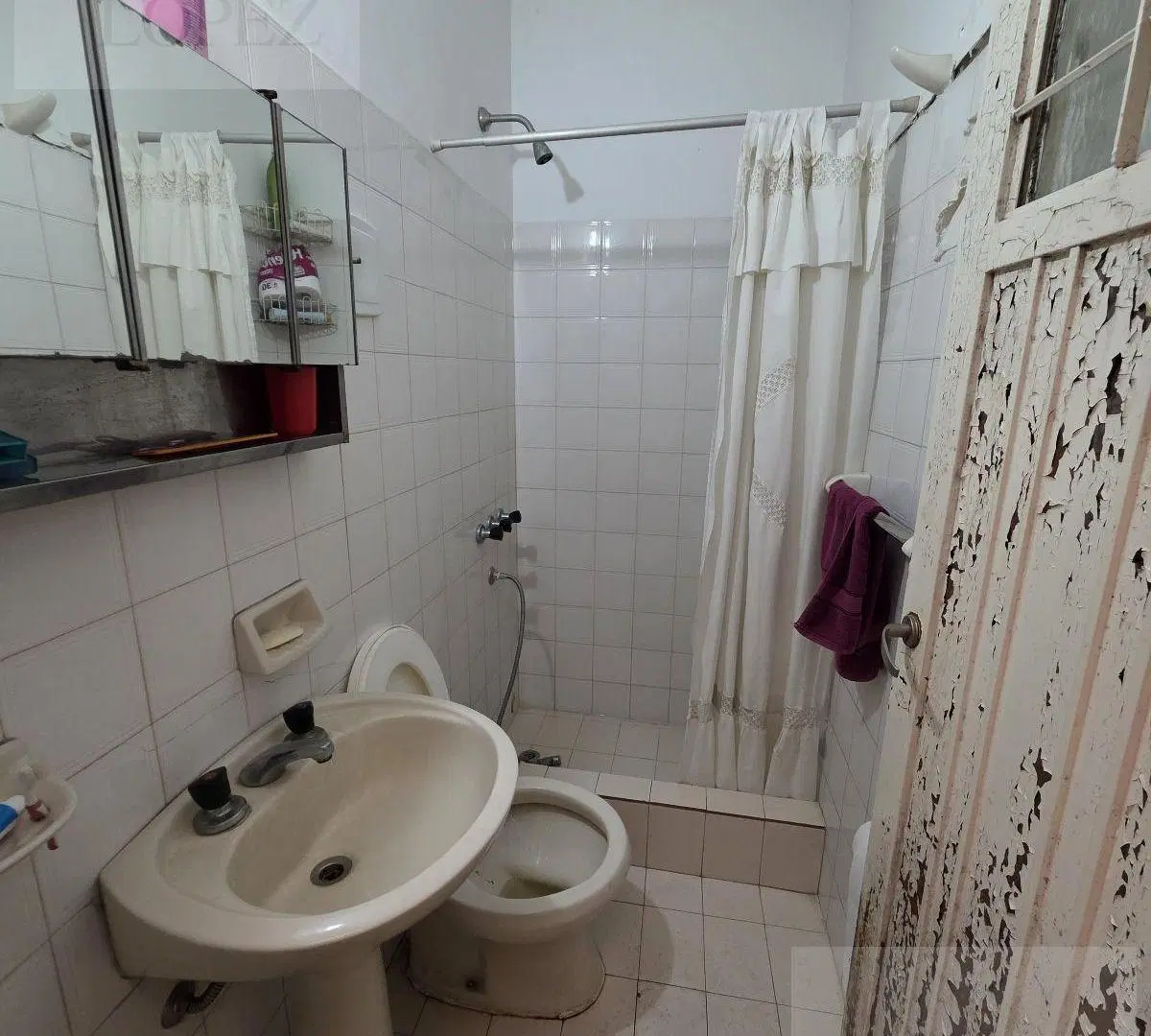 PH en Florida, planta baja, Local comercial con vivienda, APTO CREDITO 2