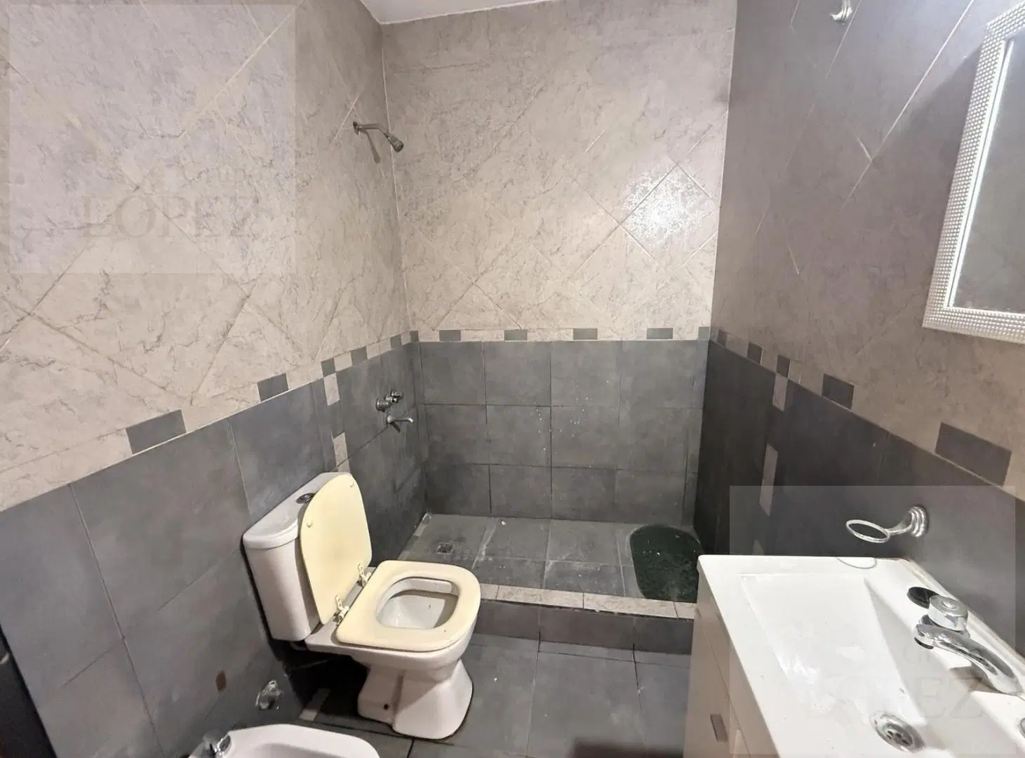 Venta Duplex en Munro - 3 ambientes con cochera, patio, parrilla, jardín, APTO CRÉDITO 4