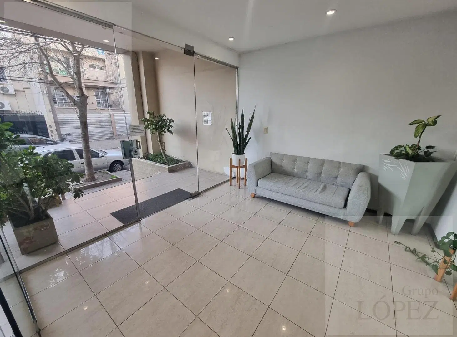 ALQUILER Departamento en Florida oeste 2 ambientes con cochera y amenities 4