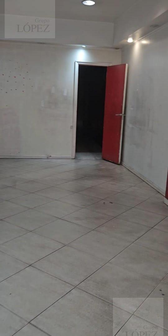 Foto de Local en Alquiler en Vicente López Excelente ubicación, imagen 5