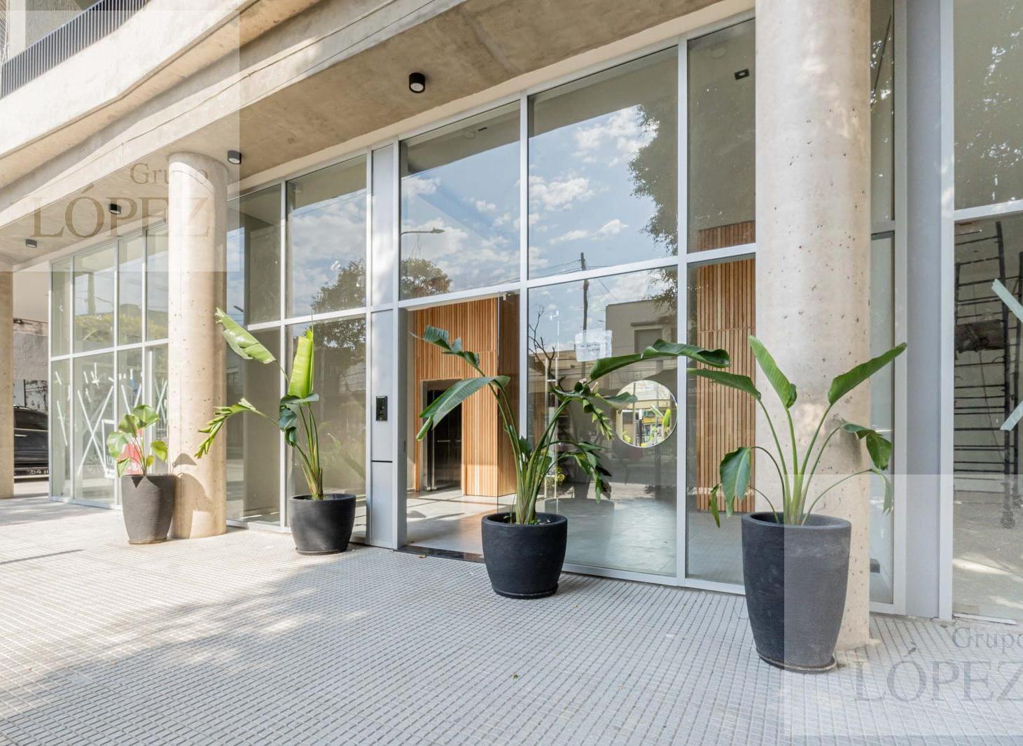 Venta Local en Vicente López - PB con 1 baño - En esquina