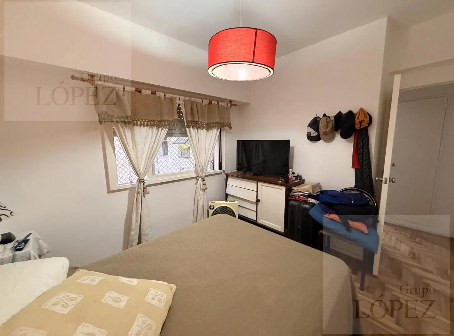 VENTA DEPARTAMENTO 2 AMBIENTES COGHLAN EXCELENTE ZONA 5