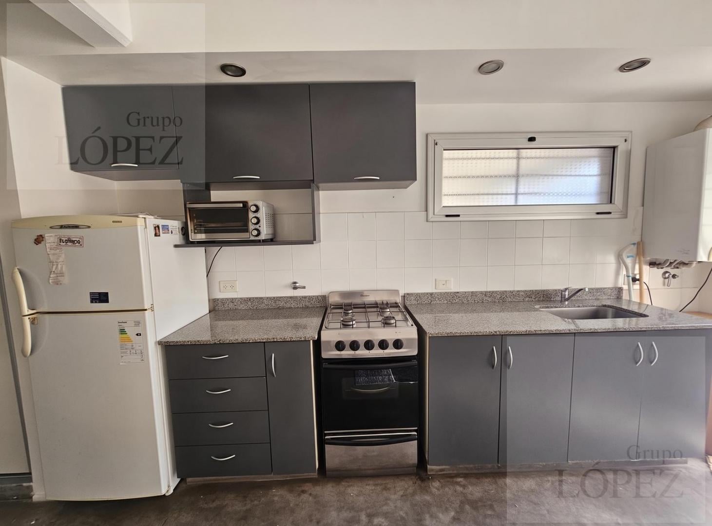 Foto de VENTA Departamento en San Isidro - Monoambiente en planta baja con, imagen 5