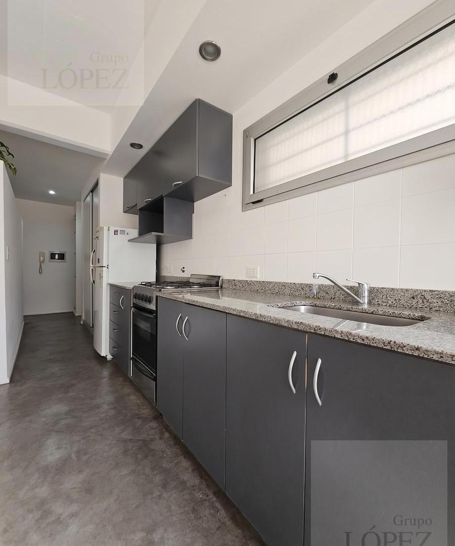 Foto de VENTA Departamento en San Isidro - Monoambiente en planta baja con, imagen 4