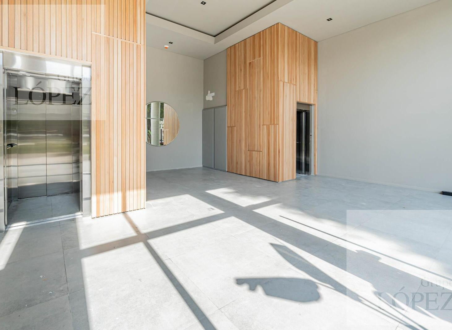 Foto de Venta Local Comercial en Esquina en Vicente López – Planta Baja, imagen 3