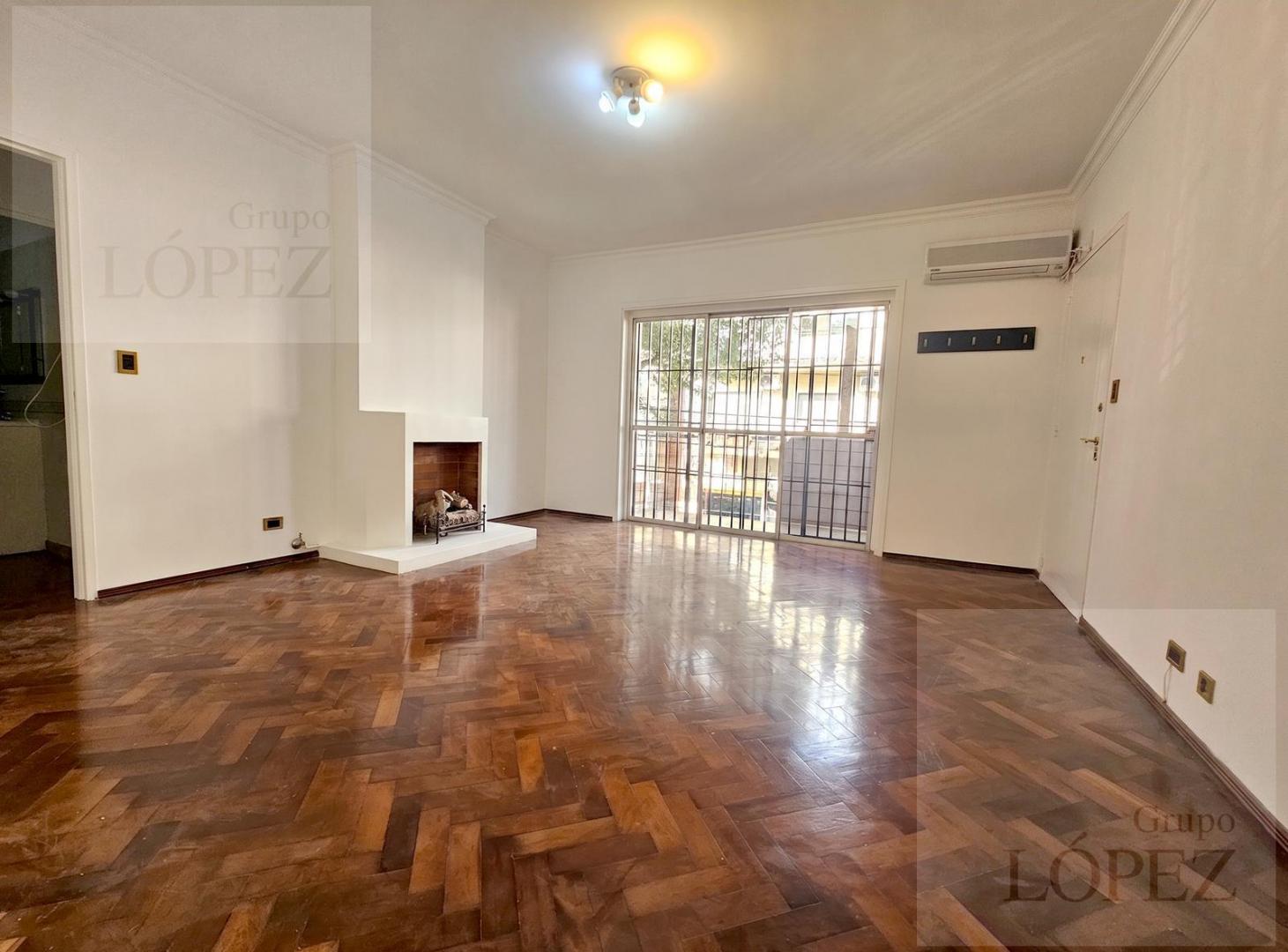 Foto de VENTA Departamento en Florida Mitre 3 ambientes con balcón, muy amplio, imagen 2