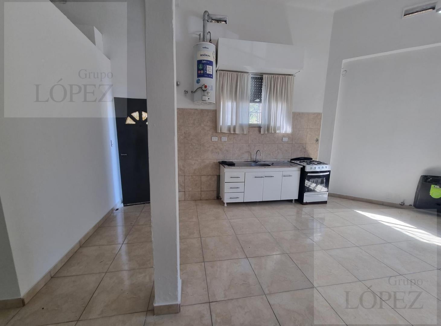Foto de Alquiler PH en Florida de 2 ambientes PARA USO COMERCIAL O VIVIENDA, imagen 4
