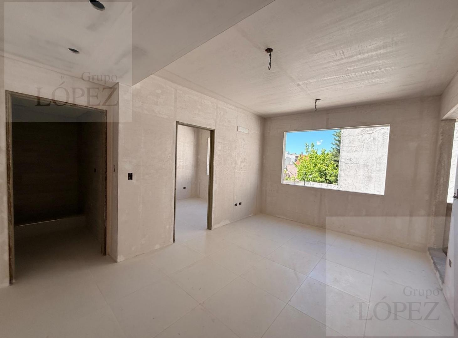 Foto de Venta Departamento en Saavedra 2 Ambientes en 1° piso con Balcón - En, imagen 4