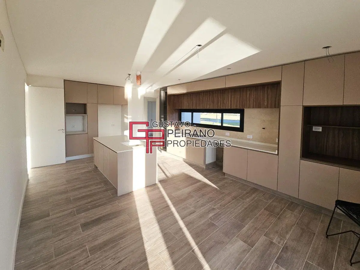 Casa En Venta Al Río En Una Planta, Barrio Cerrado El Naudir, Escobar. 2