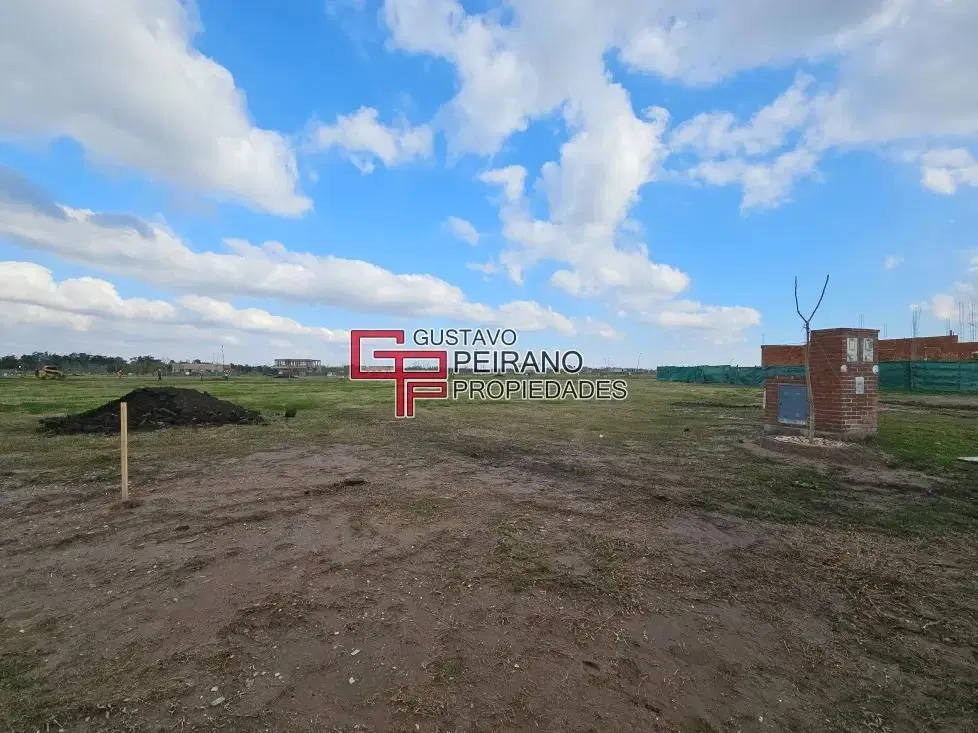 OPORTUNIDAD!! Lote en venta puertos del lago, nativas, excelente ubicación. 3