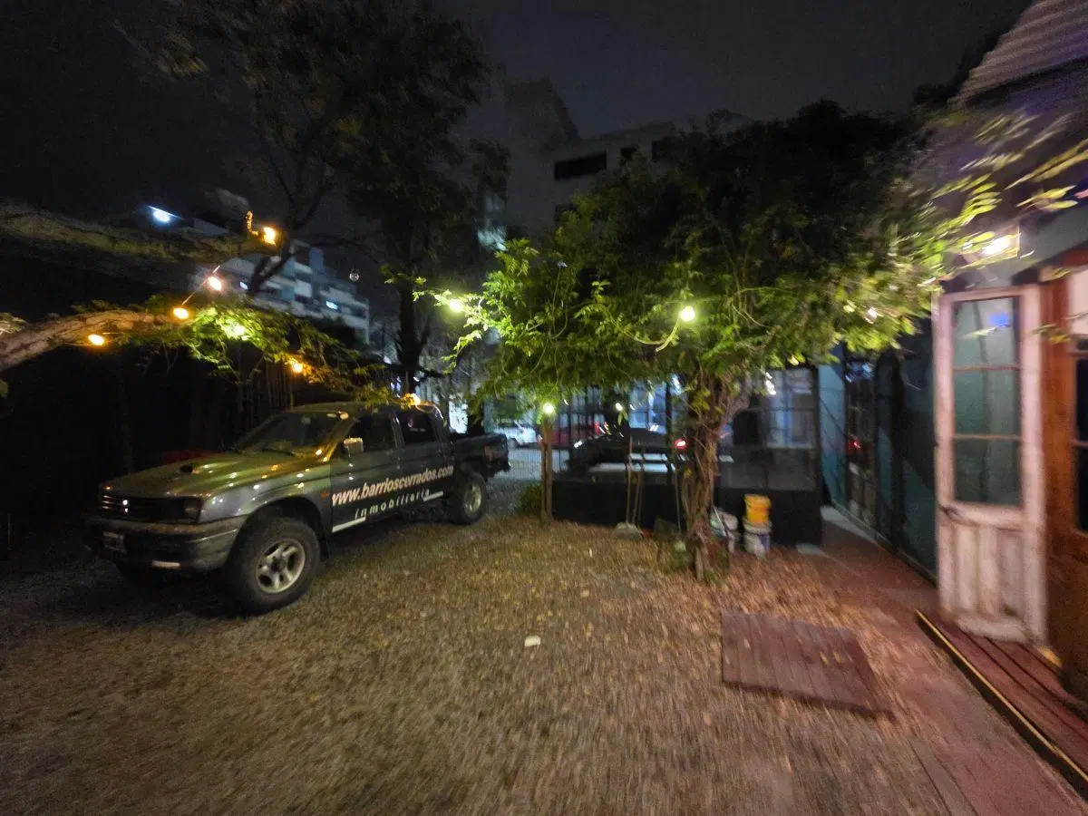 Casona Antigua en el centro de Escobar. Alquiler Comercial 3
