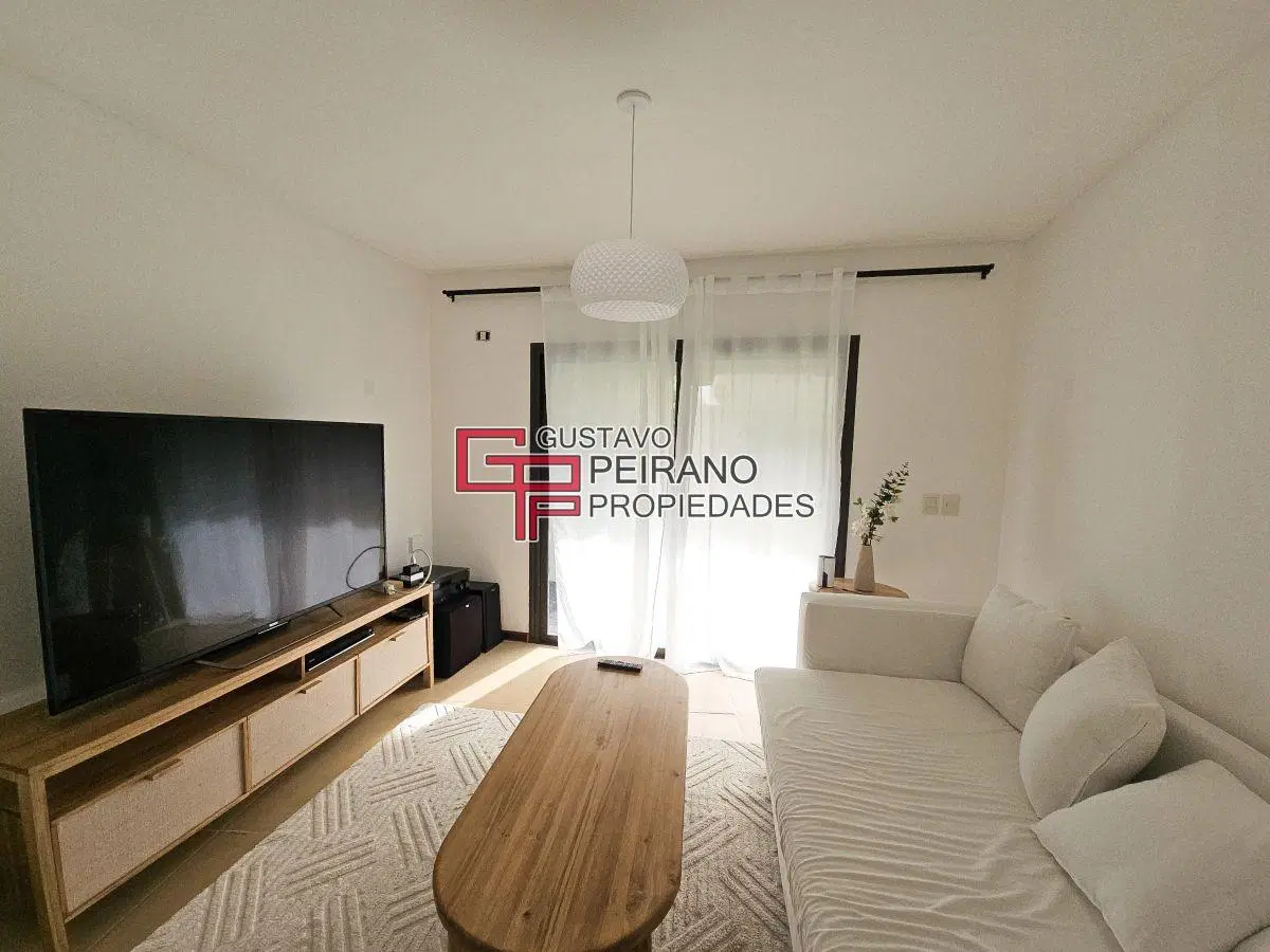 Casa en venta barrio cerrado Septiembre 3