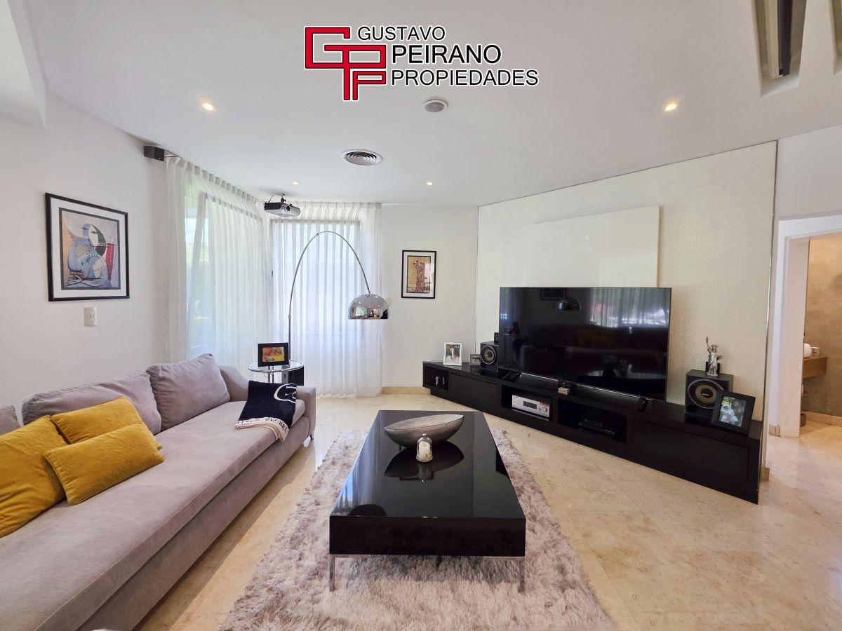 Foto de Casa Moderna En Venta En Septiembre, Barrio Cerrado Escobar, imagen 1