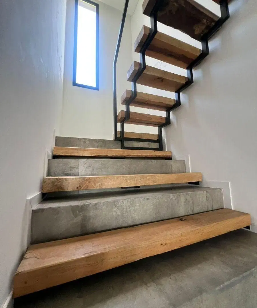 casa de diseño, tres dormitorios, 3 baños, jardín mas pileta 1