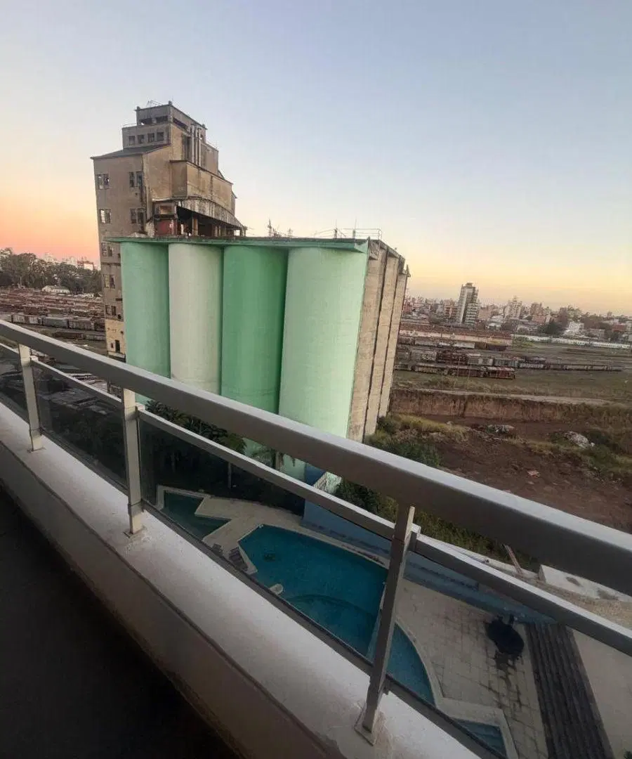 TORRE MAUI - ALQUILER - MONOAMBIENTE MUY AMPLIO 5