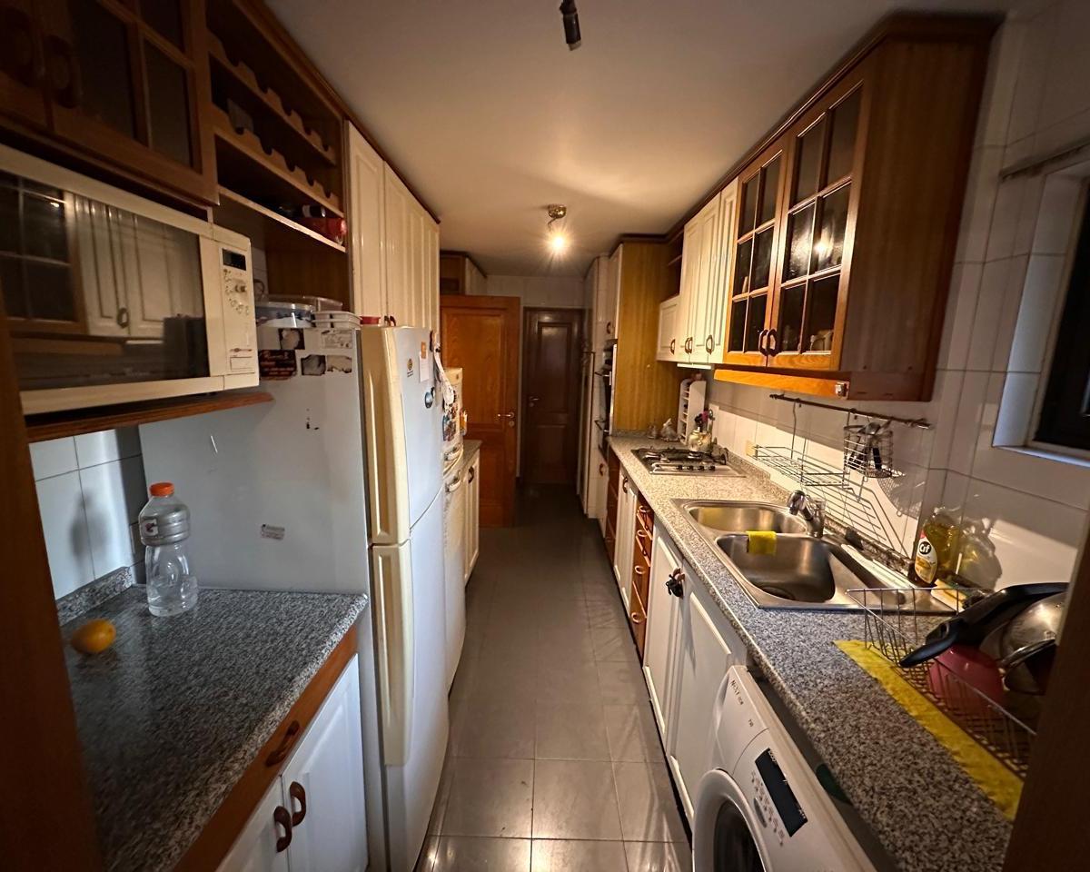Departamento en Nueva Córdoba. 4 Dorm.. Frente. con Cochera. Ludovico II 3