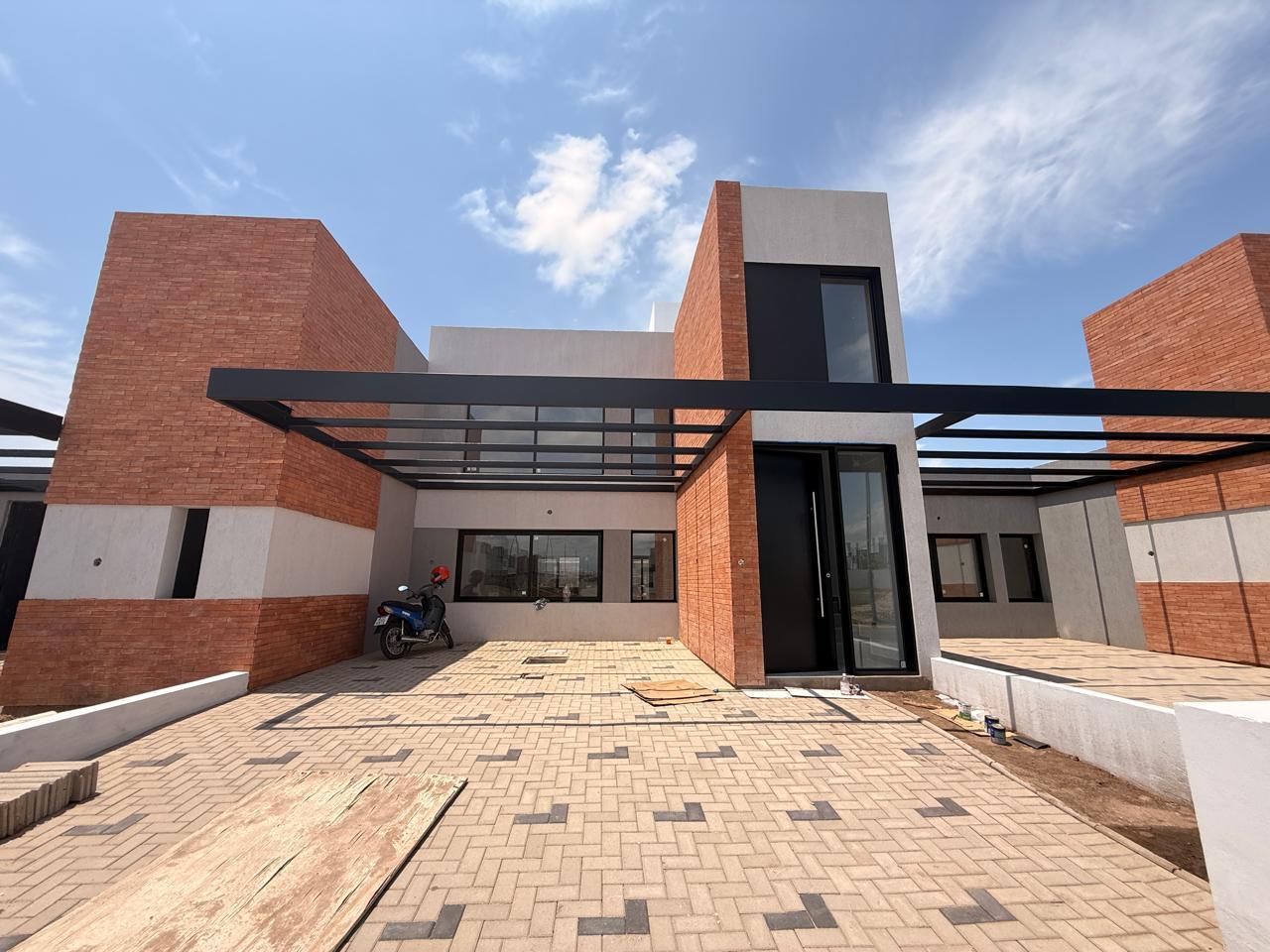Duplex en Venta en Prados de Manantiales. 3 dormitorios