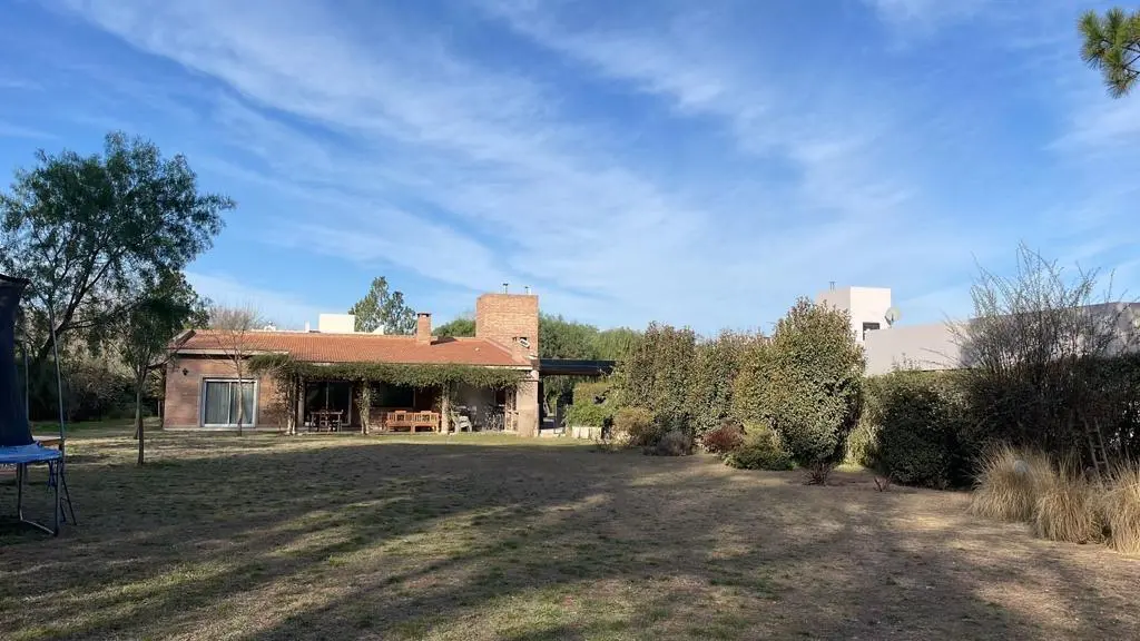 Casa en Venta en La Paloma, Villa Allende. 4 dormitorios. 2