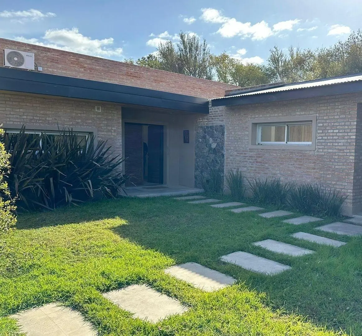 Casa en Venta en La Paloma, Villa Allende. 4 dormitorios. 5
