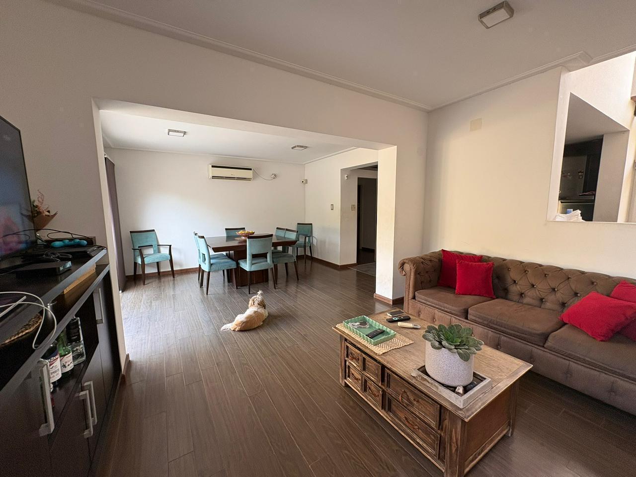 Casa en  Venta en Residencial Santa Ana, 5 dormitorios, Apto Crédito