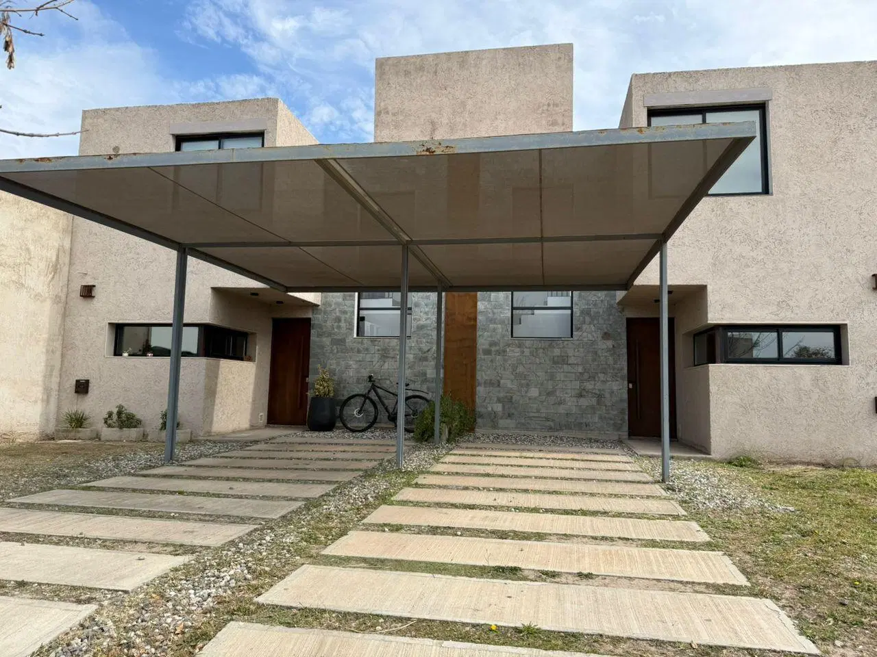 Duplex en Alquiler en Distrito Sur, 3 dormitorios, A Estrenar 3