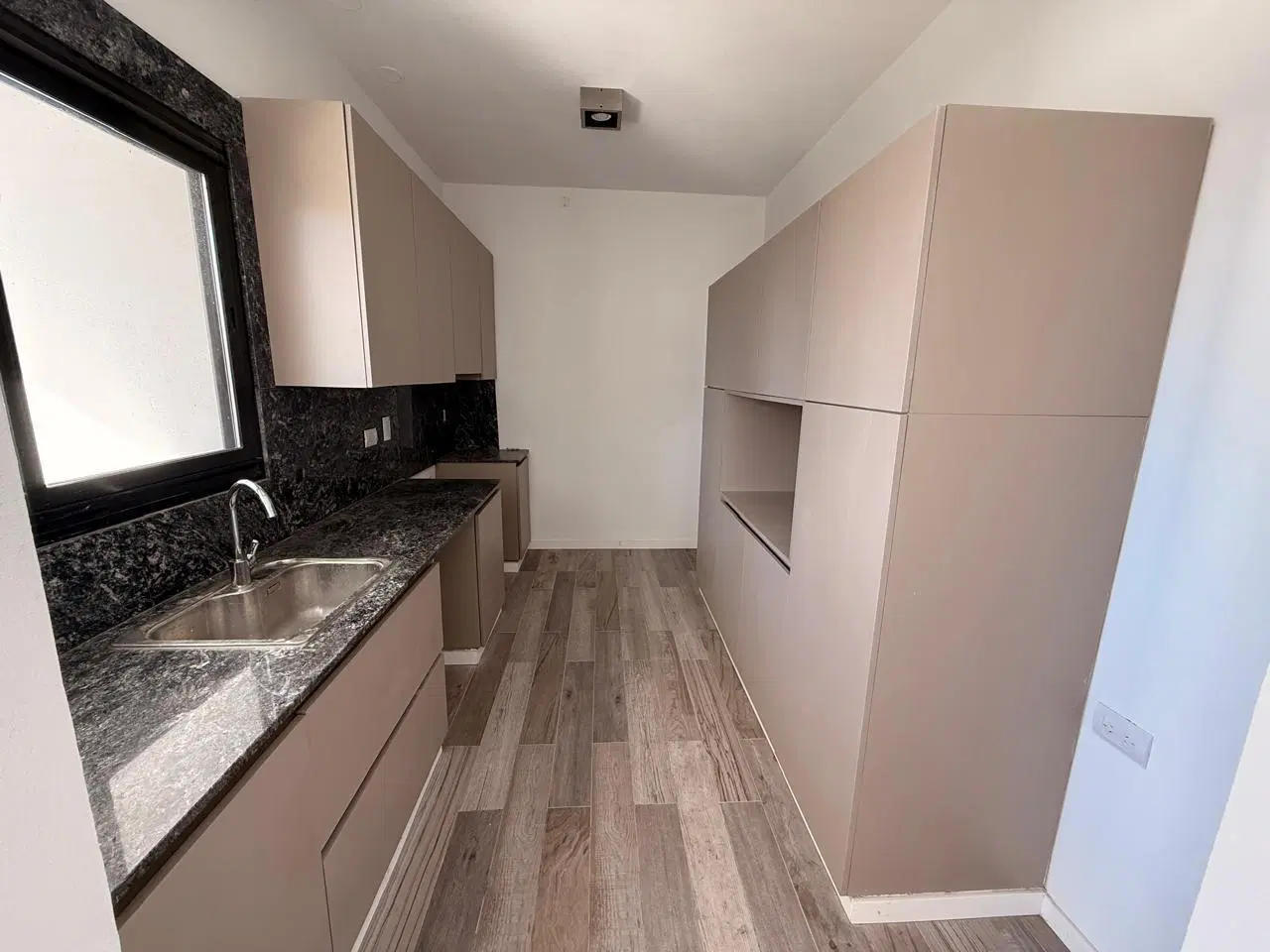 Casa en Venta en Rincones de Manantiales. 4 dormitorios 5