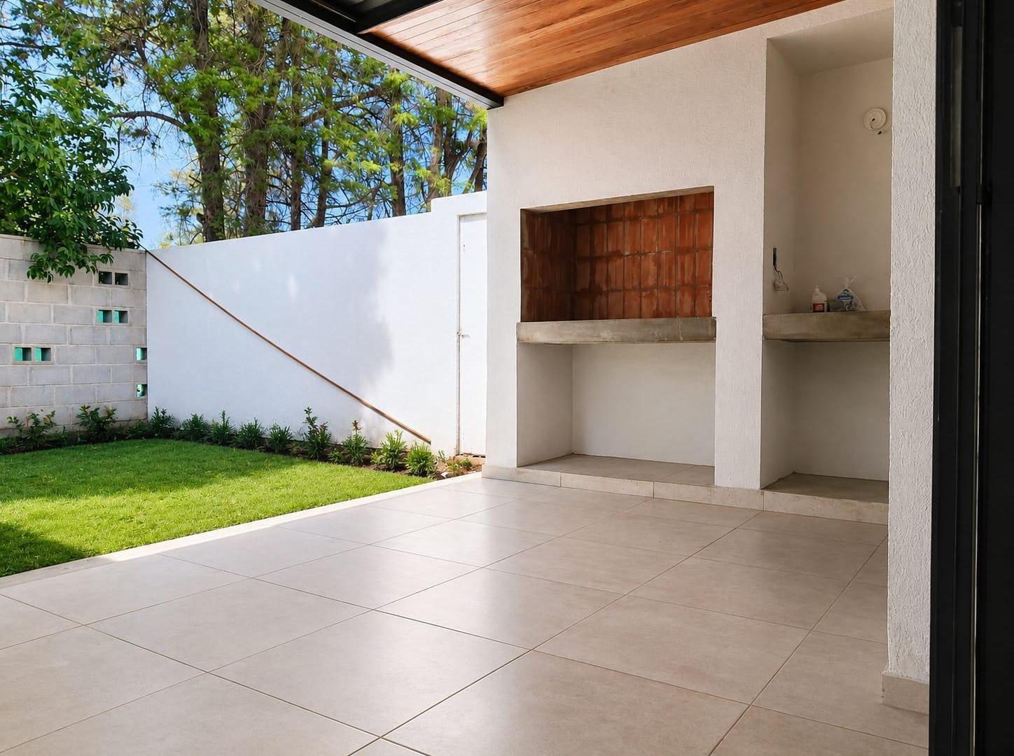Foto de Duplex en venta en La Paya II, 3 dormitorios, Galería, imagen 2
