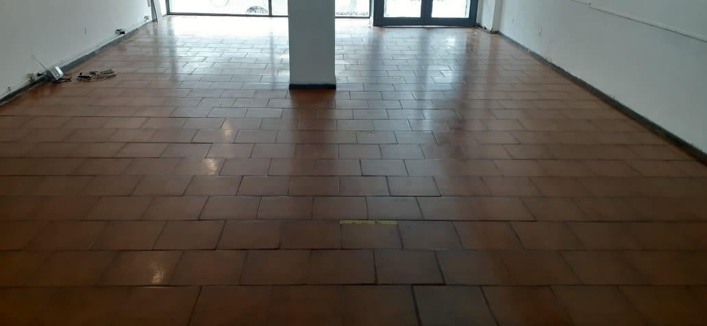 Local Comercial en Venta en Alberdi, 227,18m².