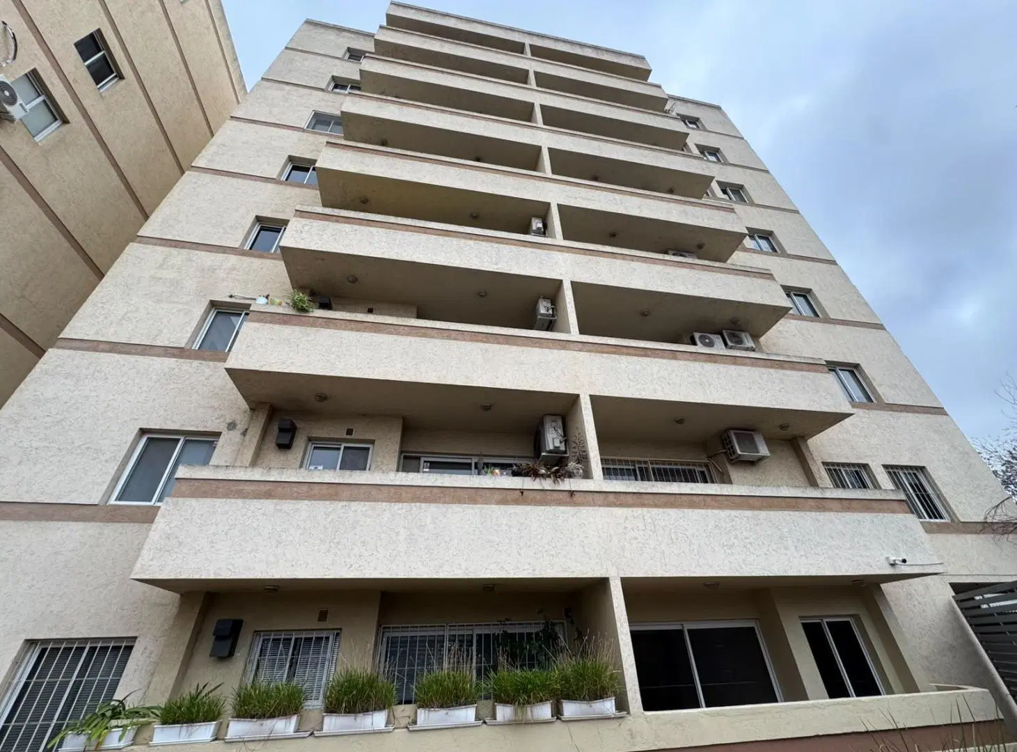 Departamento en Venta en Alto Alberdi, 2 dormitorios, Terraza, Seguridad 24 Hs. 5