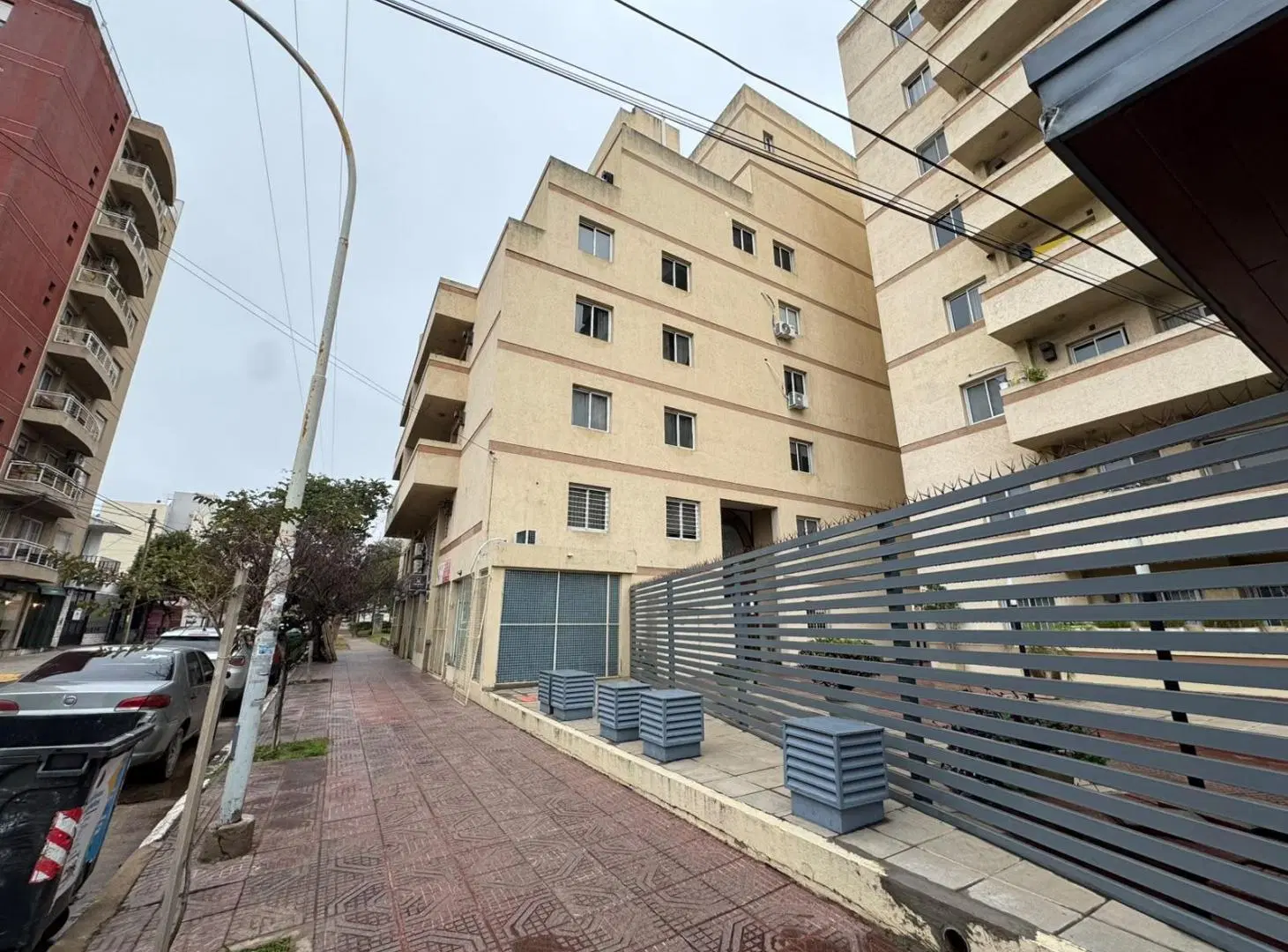Departamento en Venta en Alto Alberdi, 2 dormitorios, Terraza, Seguridad 24 Hs. 4