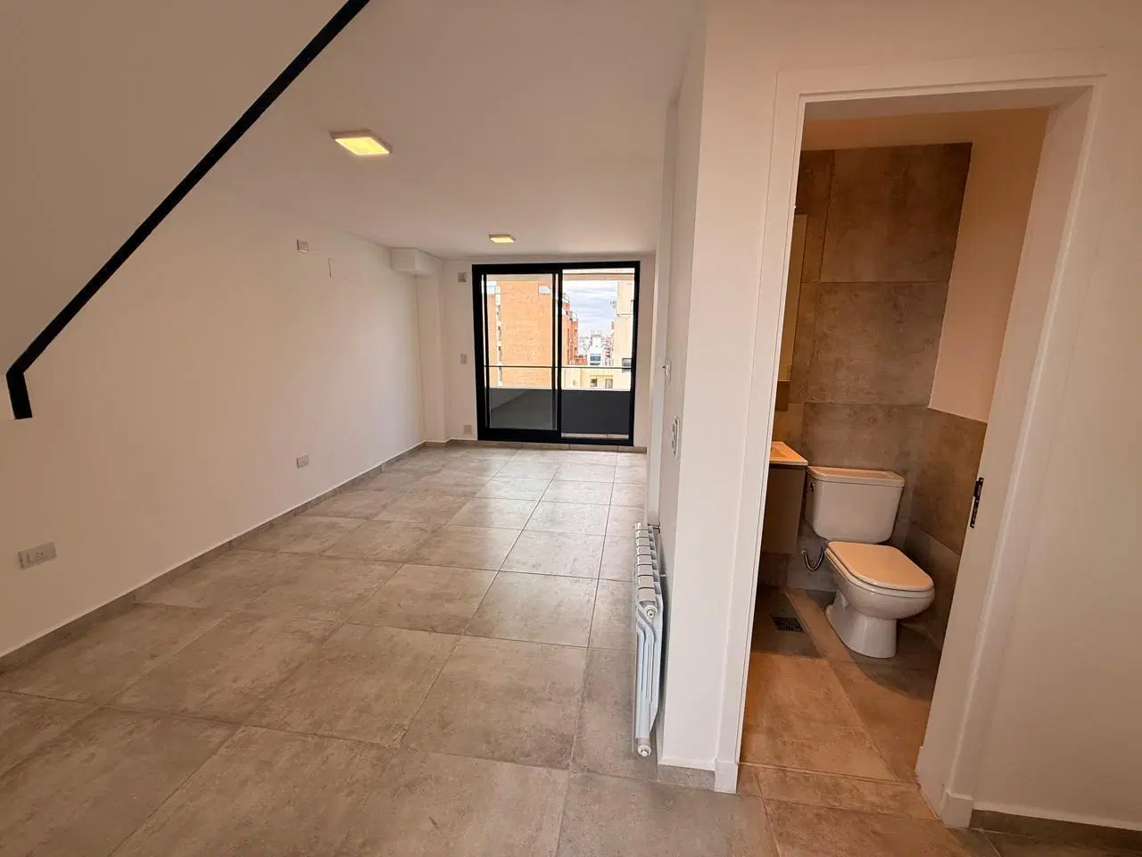 Departamento/Duplex  en Venta en Barrio Centro. 1 dormitorios. 2 baños 5