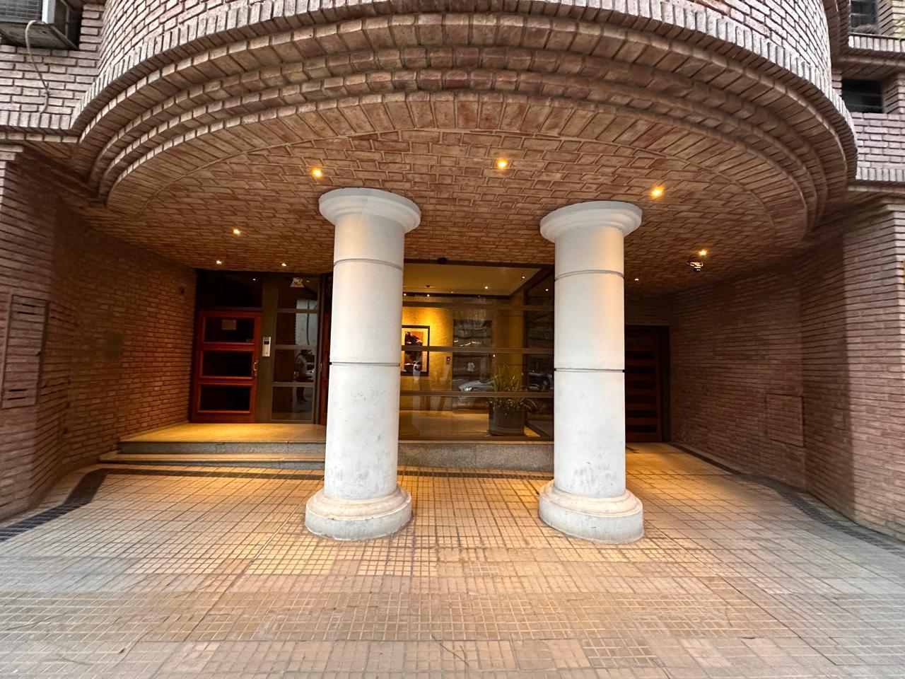 Foto de Departamento en Venta en Nueva Córdoba. 3 dormitorios escritorio.Con, imagen 1