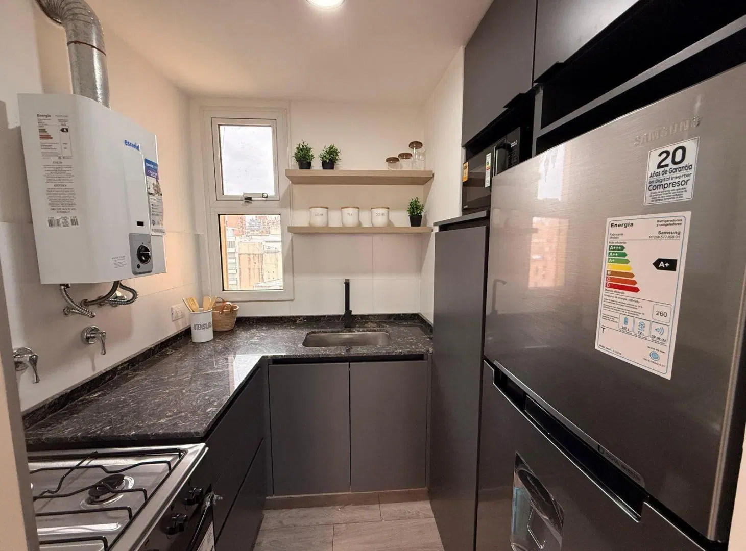 Departamento en Venta en Nueva Córdoba. 2 dormitorios.Reciclado.Amoblado y equipado 3