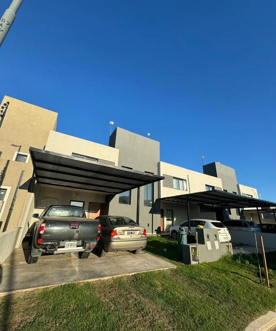 Duplex en Venta en Terrazas de Manantiales, 3 dormitorios, Galería 3