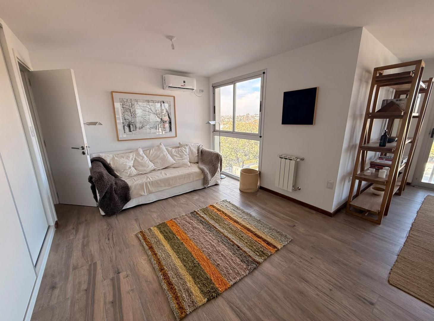 Foto de Departamento en venta en MEDILAND, 2 dormitorios y 3 baños. En complejo, imagen 2