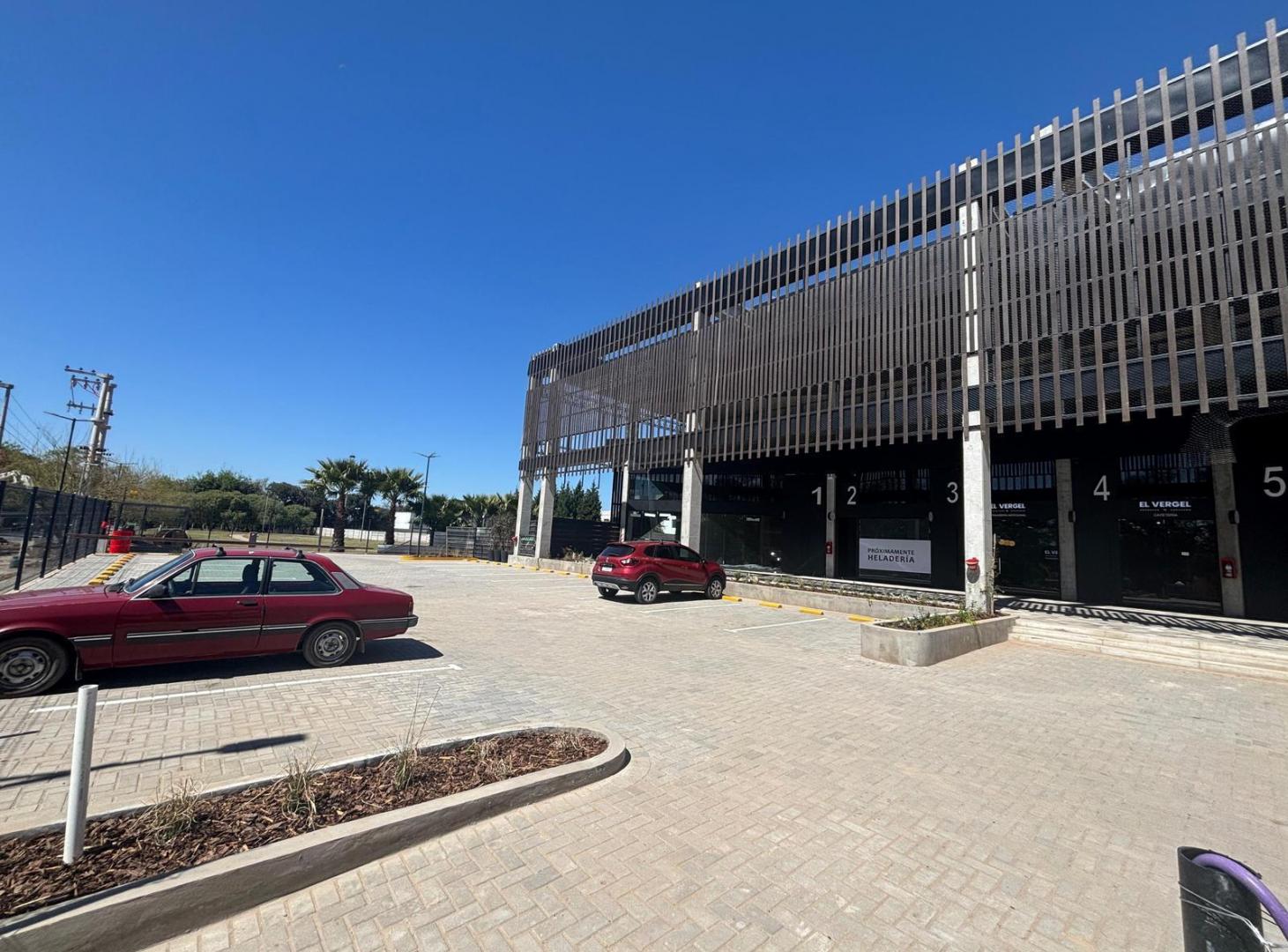 Foto de Locales en Alquiler en La Calandria, desde 50 m², A Estrenar., imagen 2