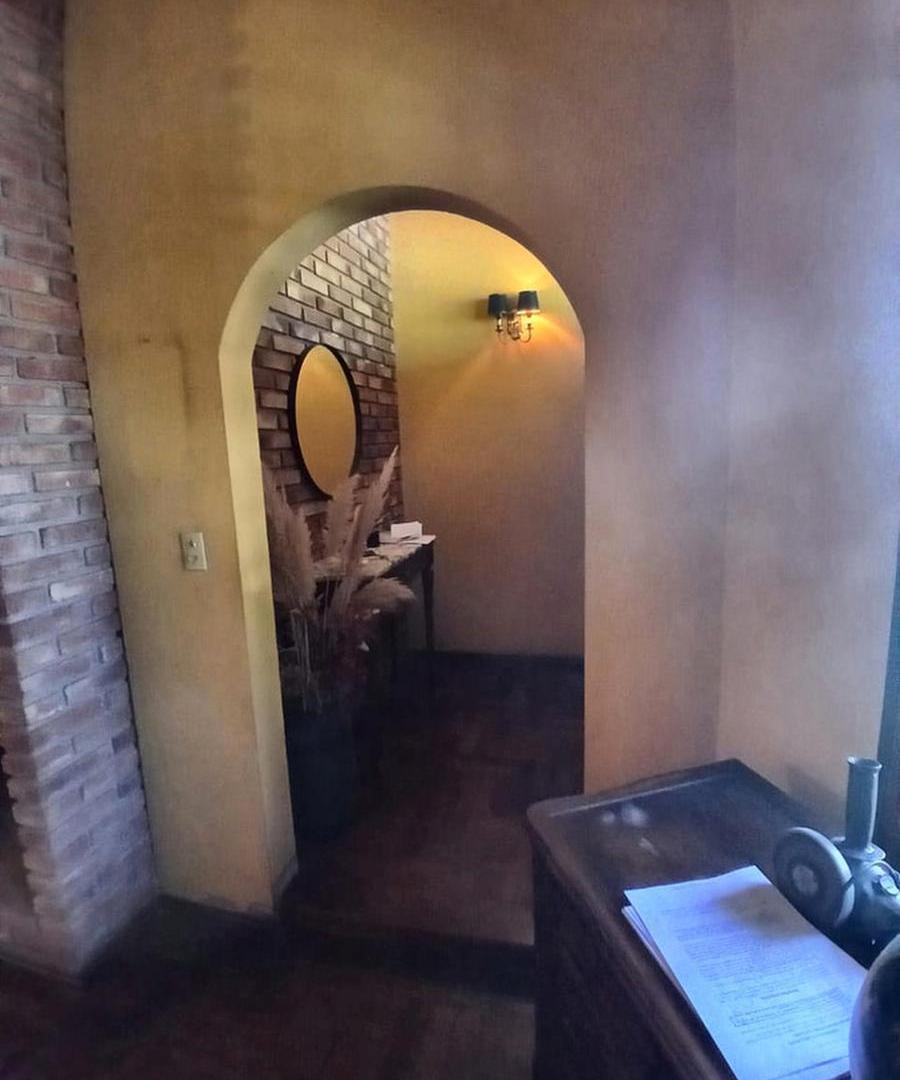 Foto de Casa en Venta en Urca, 4 dormitorios, Pileta., imagen 4